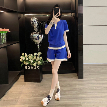 Set sportiv din două piese din bumbac pentru femei, vara 2025, pantaloni 3/4, mâneci Raglan, stil casual urban