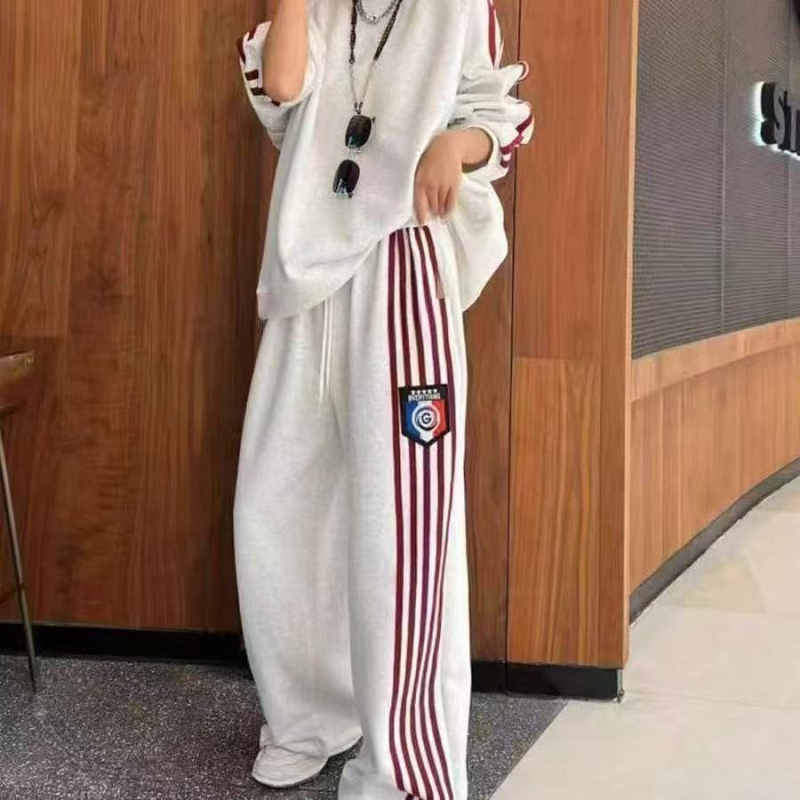 Set feminin din două piese, casual sport: hanorac lejer cu mâneci lungi și pantaloni cu croi larg, poliester, toamnă 2025, stil japonez-coreean casual