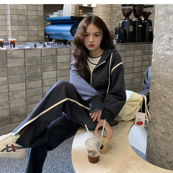 Дамски двучастен спортен комплект: топ със суитшърт, дълъг ръкав, полиестер-спандекс смес, без гладене, есен 2025