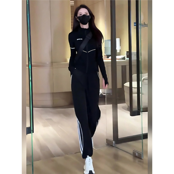 Set sportiv feminin pentru alergare și yoga - Slim Fit - poliester - primăvara 2025 - stil coreean