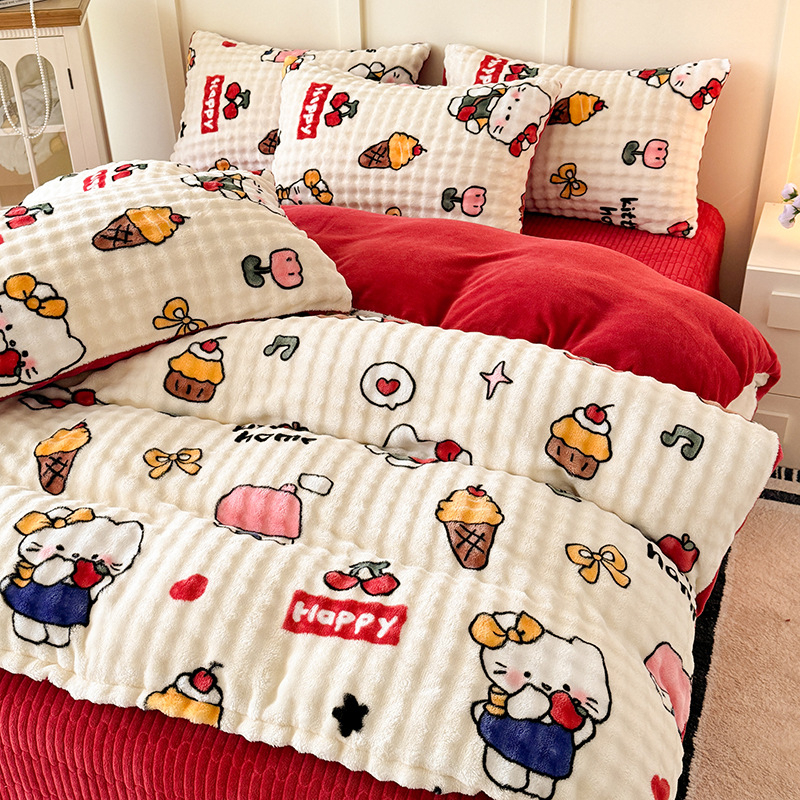 Set pat din velur de lapte, patru piese — căldură, prietenos cu pielea, 2000–2500 g, pentru toate anotimpurile