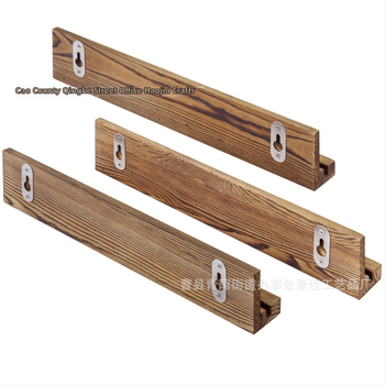 Drevená nástenná polica na pamätné mince, jednovrstvá, viacúčelová, moderný minimalistický štýl.