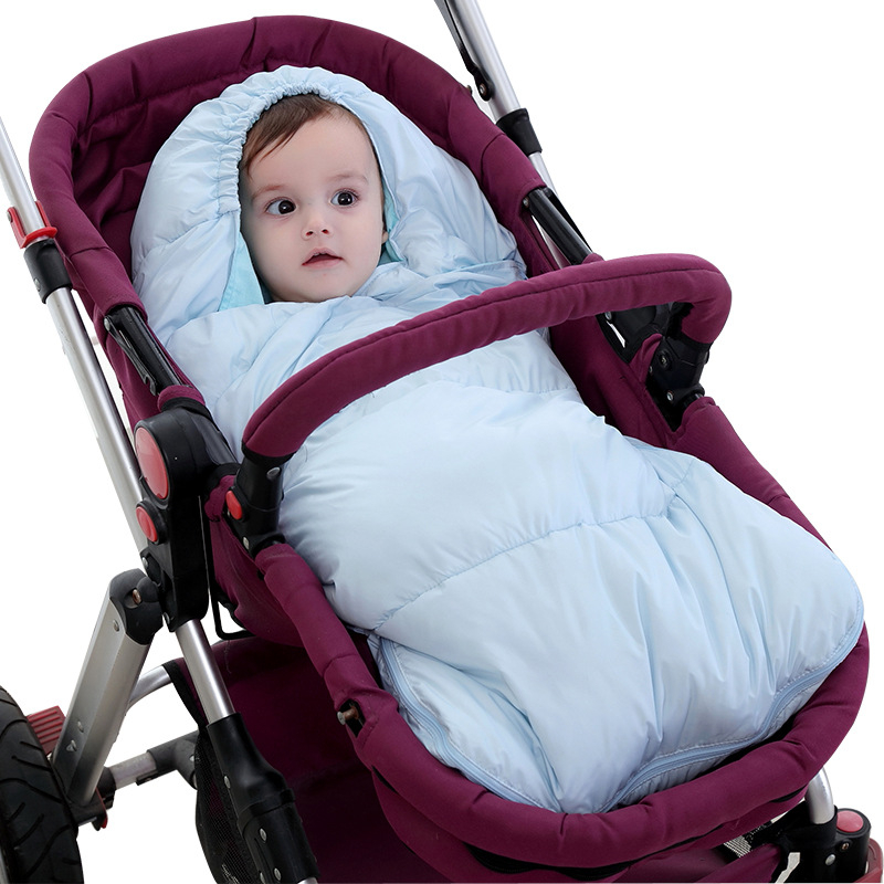 Sac de dormit pentru sugari și copii, toamnă-iarna gros (fermoar cu două sensuri; umplere: down cotton; căptușeală: polar fleece; material: poliester; temperatură constantă)