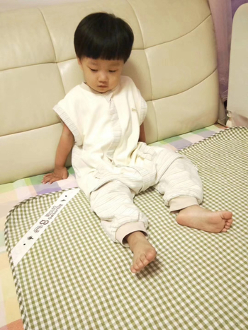 Sac de dormit pentru sugari cu picioare separate, din bumbac dublu strat, mâneci detașabile, model în dungi, fermoar metalic, potrivit pentru iarnă, primăvară și toamnă