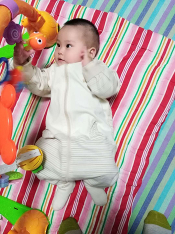 Sac de dormit pentru sugari cu picioare separate, din bumbac dublu strat, mâneci detașabile, model în dungi, fermoar metalic, potrivit pentru iarnă, primăvară și toamnă