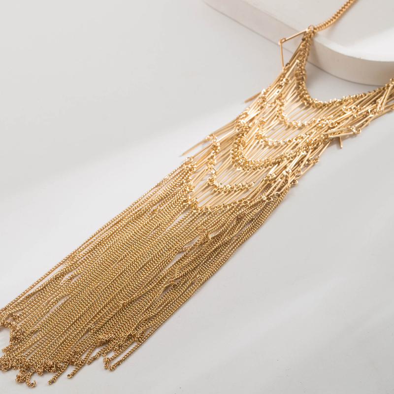 Колие със сплавен ключичен синджир, многослойна геометрична конструкция, висулка от сплав