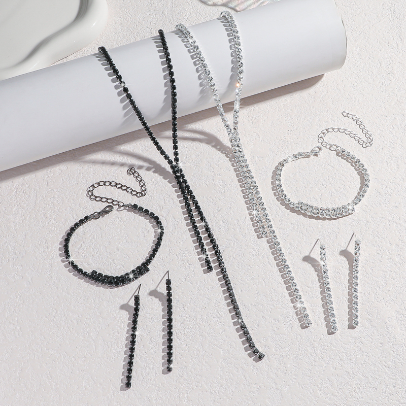 Медно колие с електроплакиране, верига с водна вълна и висулка от сплав, произход Джинхуа