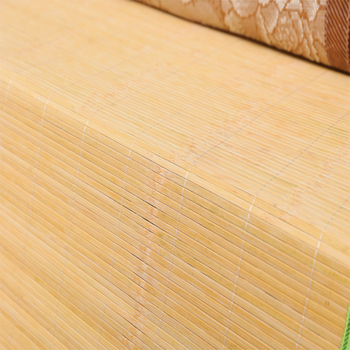 Лятна бамбукова постелка за домашна употреба; материал: бамбук + регенерирани целулозни влакна; предназначена за бебета и деца; без персонализация.