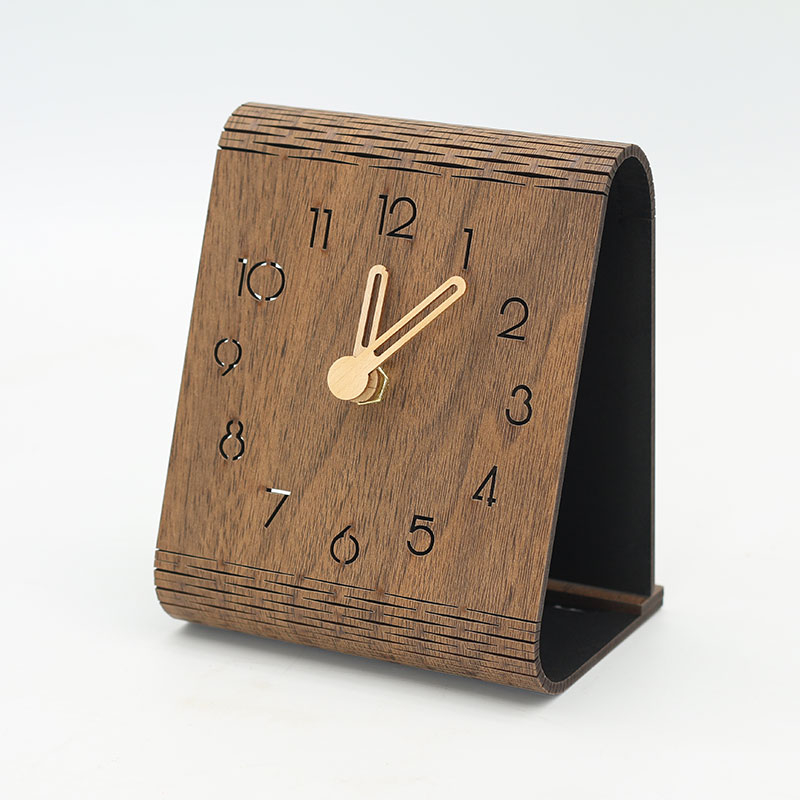 Настолен часовник – Безшумен, дървен корпус, циферблат с закалено стъкло, захранване с батерии, аналогов дисплей