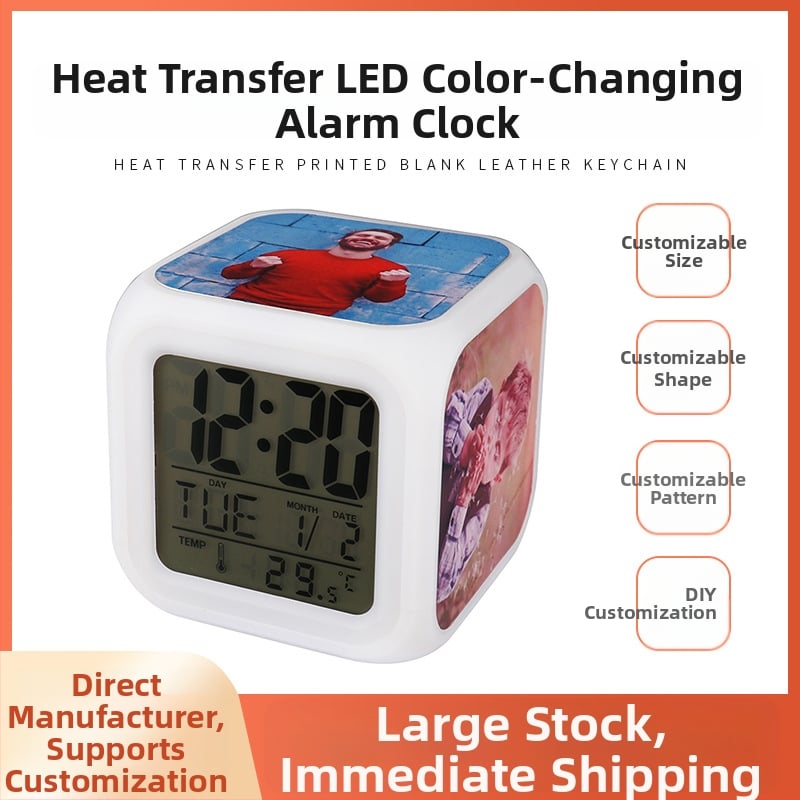 Будилник със LED дисплей – квадратен дизайн, безшумен, светещ, седмичен дисплей, захранван с батерии, пластмасов корпус, възможност за персонализация