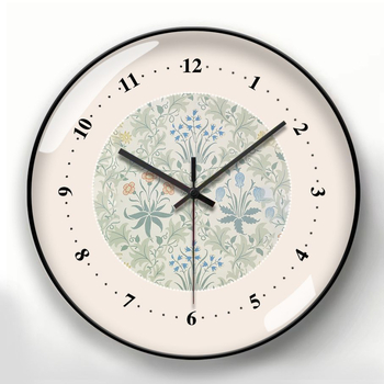 Стилен стенен часовник с френски антикварен мотив, механично движение, захранване с батерия, метален циферблат