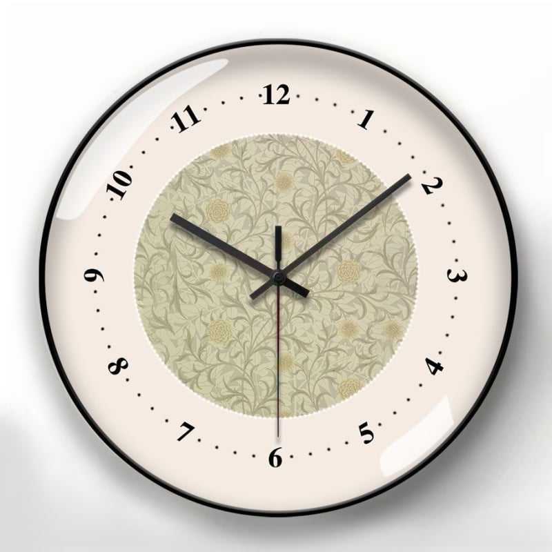 Стилен стенен часовник с френски антикварен мотив, механично движение, захранване с батерия, метален циферблат