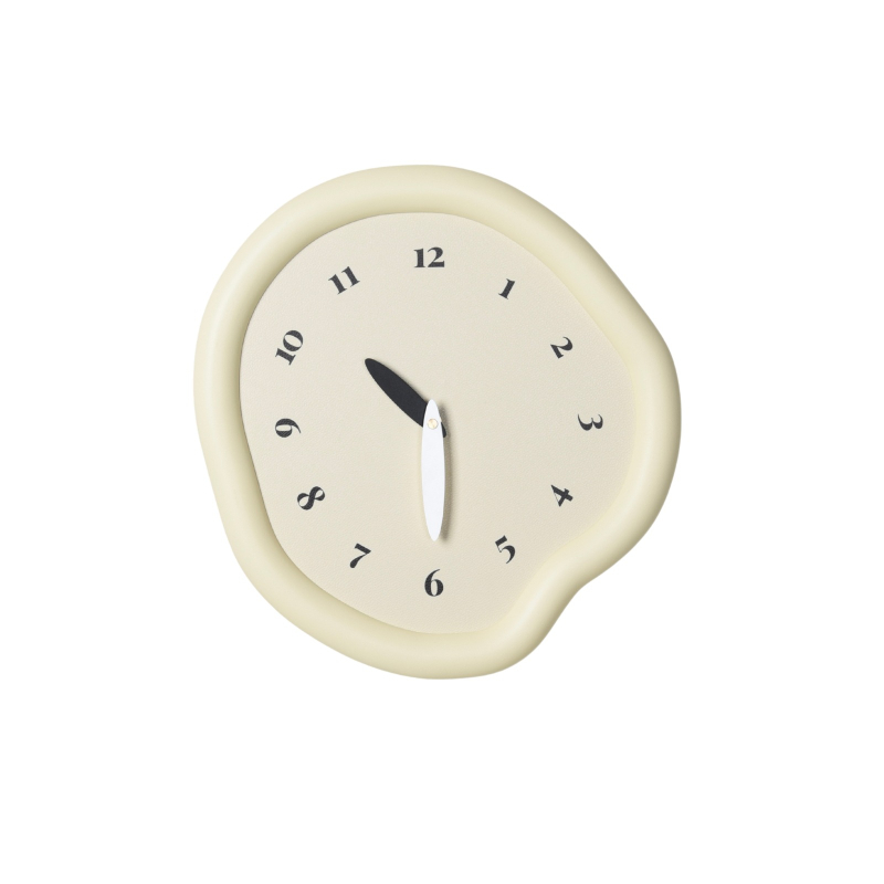 Стeнен часовник C29-B – кварцов механизъм, батерийно захранване, дървен корпус, кожен циферблат