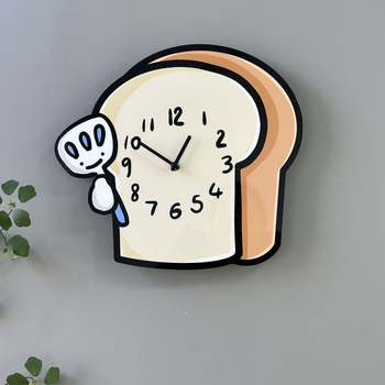 Стенен часовник с мотив на тост за пекарна и детска градина, едностранен, захранван с батерия, MDF+PVC корпус, циферблат от закалено стъкло, прост модерен дизайн