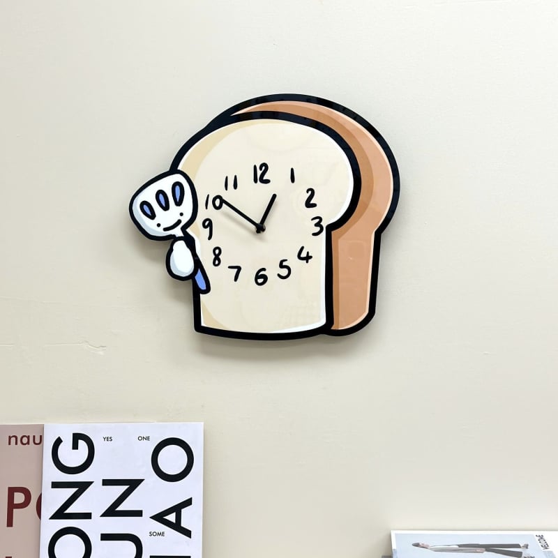 Стенен часовник с мотив на тост за пекарна и детска градина, едностранен, захранван с батерия, MDF+PVC корпус, циферблат от закалено стъкло, прост модерен дизайн