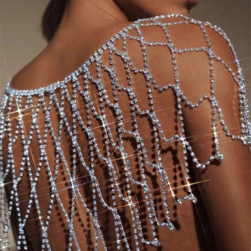 Сватбена кристална телесна и раменна верига с ресни — бижута за пролет 2025