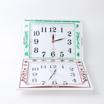 Стенно часовник, модел 6602, кварцов двигател Seagull, квадратен корпус, аналогов дисплей с стрелки