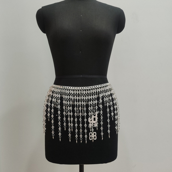 Телесна верига – комплект от две части с ресни и кристални мънини, гръдна и талия верига (Зимна колекция 2024)