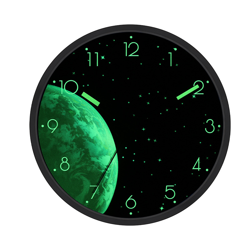 Кварцов стенен часовник модел XPL2101, с плавно движение на секундите, захранван от батерии, аналогов дисплей с цифри, LED осветление