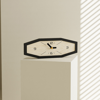 Японски стил стенен часовник, ромбовидна форма, кожен циферблат, кварцов механизъм, батерийно захранване