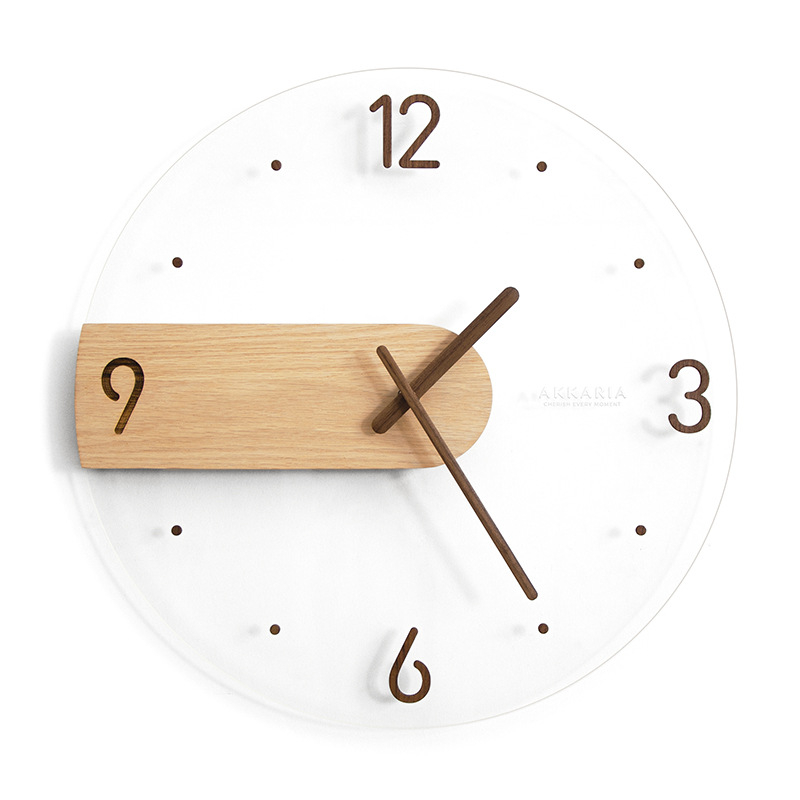AKKARIA Стенен часовник с дървен корпус, скандинавски минималистичен стил, кръгъл формат, кварцов механизъм, акрилно лице, захранване с батерия