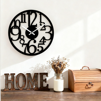Стилен стенен часовник в скандинавски стил с изрязани цифри, кръгъл метален циферблат, кварцов механизъм, захранван от батерии