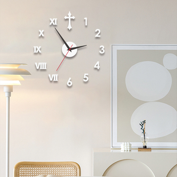 Стенен часовник, кръгъл, пластмасов корпус, батерийно захранване, тих ход с плавно движение на секундите, циферблат със стрелки и цифри, едностранен, дебелина 15 мм или повече