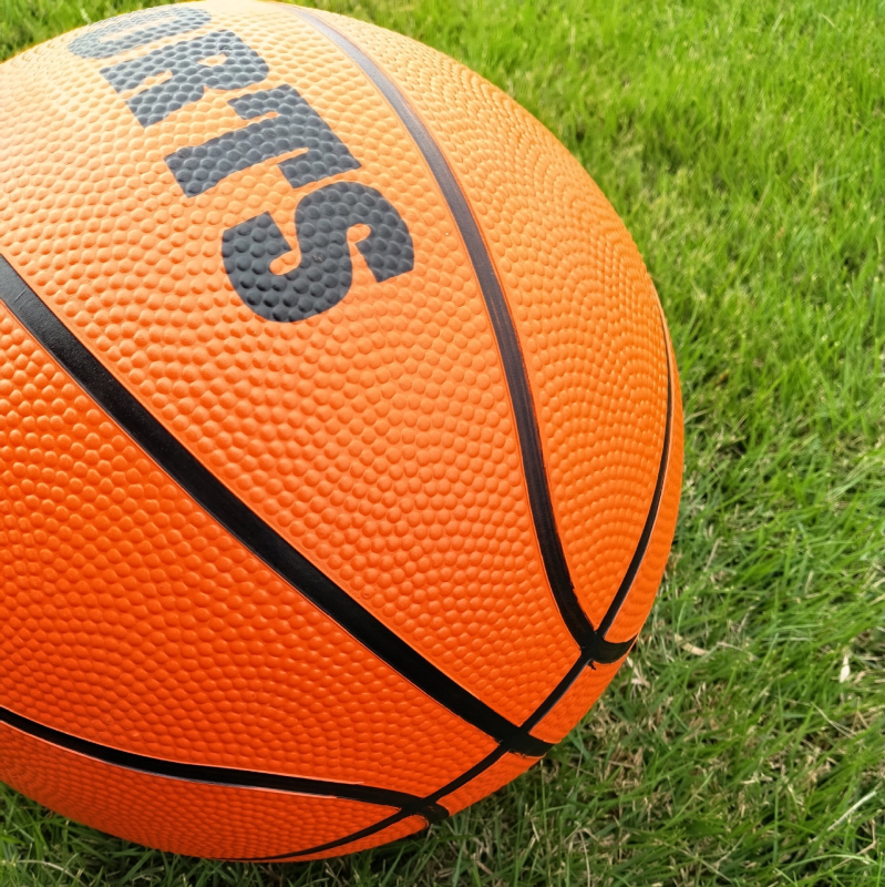 Баскетболна топка Si Hao, гума, персонализируема, подходяща за бягане и други спортове