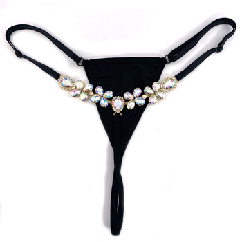 Rhinestone telo reťaz s tangou – klubová móda, zimná verzia 2025