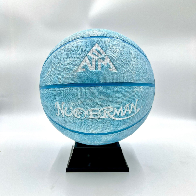 Basketbalová lopta • Značka Normand • Materiál: hovädzia koža • Špecifikácie: No. 7 • Prispôsobiteľné: Áno