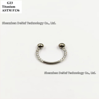 Nosový prsteň, G23 titanová zliatina, tvar U, zirkónové kamene, C-tvarovaná otočná gulička