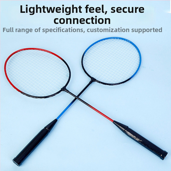 Set badmintonových rakiet, dvojitý set, rám zo železného zliatiny, hmotnosť 95–100 g, typ rakety: priamy úder, s letkou