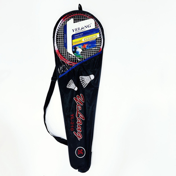 Wolf бадминтон ракета за аматьори и юноши, феросплавна рамка, тегло 95–100 g, прав удар