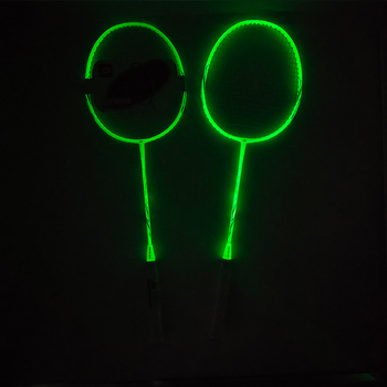 Бадминтон ракета с рамка от железен сплав, найлонова мрежа, тегло 85–89 g, директен удар, пакет от 2 ракети