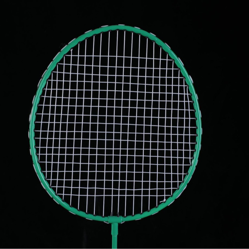 Бадминтон ракета – рамка от железен сплав; найлонови корди; тегло 95–100 г; директен удар; дебелина на дръжката G1 (рамка от железен сплав; найлонови корди; 95–100 г; директен удар; G1)