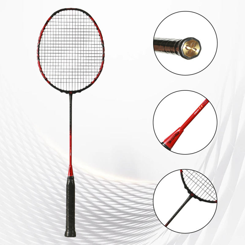 Psyche ракетка за бадминтон с пълен карбонов корпус, тегло 85–89 g, дебелина на дръжката G5, директен удар, средна твърдост