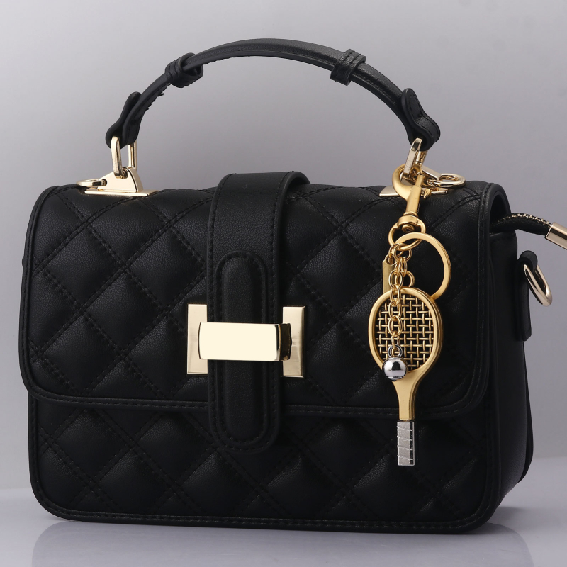 Pandantiv breloc din aliaj, în formă de rachetă de tenis – N-BG00290, Stil INS, charm pentru cheia mașinii