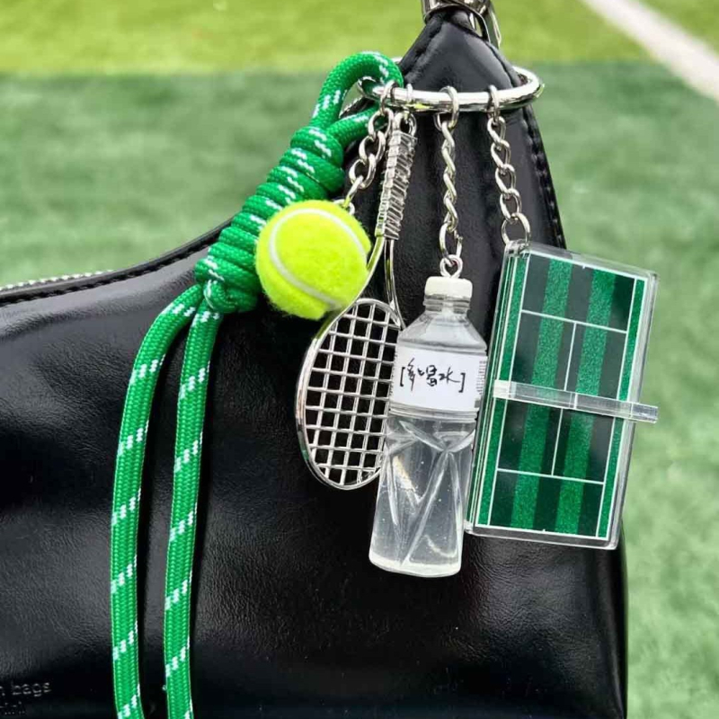 Breloe: pandantiv mic pentru sticlă de apă, accesoriu pentru rucsac de tenis, stil pădure (Nylon; Stil Ins; Breloc)