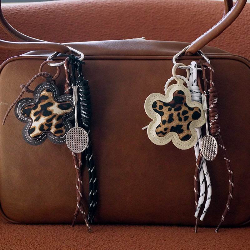 Pandantiv decorativ pentru geantă, handmade, PU piele, model plante și flori, design original, accesorii pentru bagaje