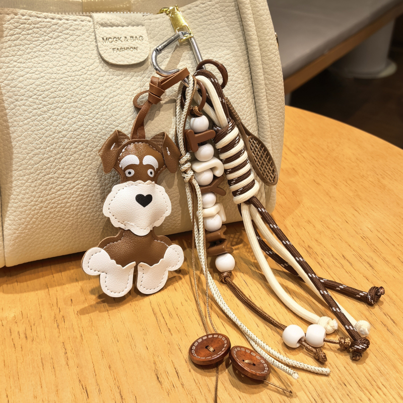 Ръчно изработена украса за чанта с мотив на кученце и тенис ракета, карабинер с въже от изкуствена кожа