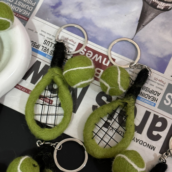 Вълнена филцова висулка за чанта, карикатурен стил, мотив спортни топки, Cym038, Yanglu, от чиста вълна