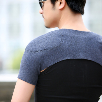 Villasegu õla soojendav šal – sügis-talviseks kasutamiseks, õla kaitse ja soojus täiskasvanutele (Materjal: villasegu; Kaitstavad kohad: õlad; Kategooria: õla padja; Sobib täiskasvanutele)