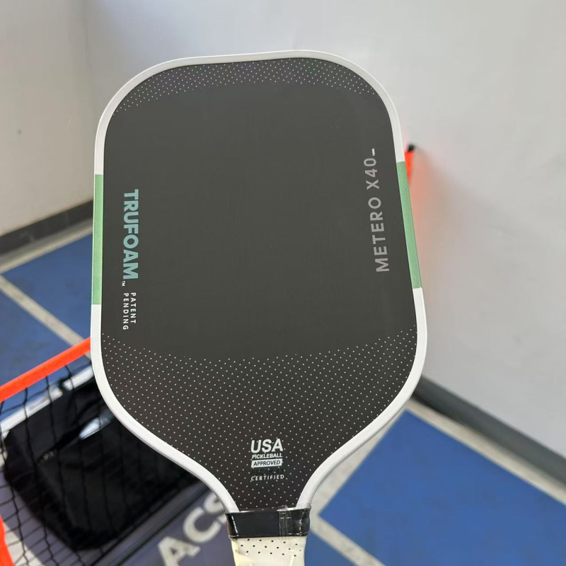 Pickleball ракета с пяна вътрешна сърцевина, висока плътност EPP, горещо пресована, T700 карбонови влакна, тегло 225±5 g
