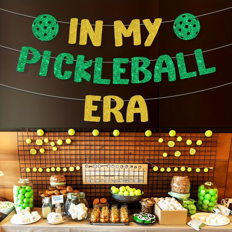 Banner de hârtie pentru decor Pickleball Era – decor tematic sport pentru petrecere de burlaci (Material: hârtie cu sclipici; Stil: petrecere sărbătoritoare; Categorie: decor pentru locație)