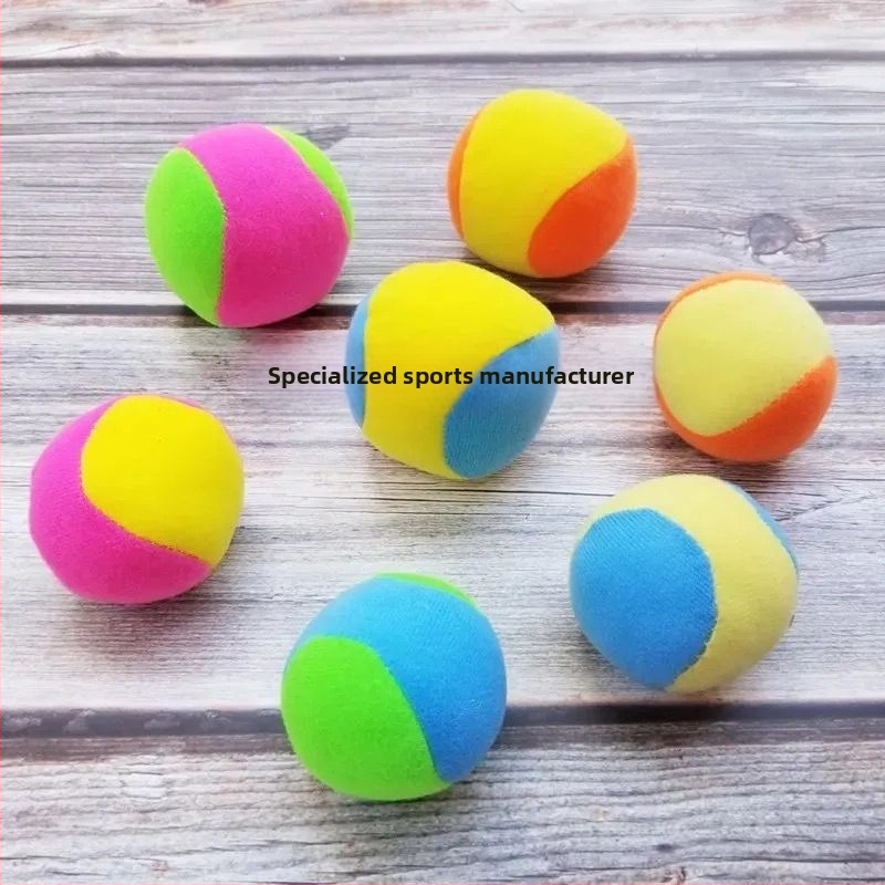 Pliša lode metieniem sensoru apmācībām — maza auduma bumba zīdaiņiem un bērniem 0-3 gadu vecumā; materiāls: plišs; sensoru attīstība