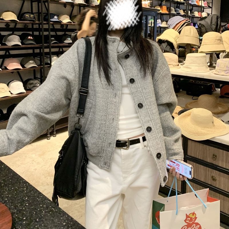 Бейзболно яке от chenille плат със спандексова смес, без ръкави, стойкова яка, пролет 2025