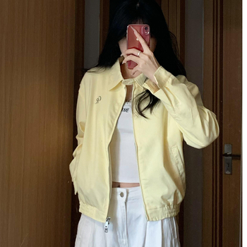 Jachetă baseball cu guler polo, mâneci lungi, croială lejeră, lungime normală, poliester