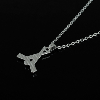 Колие с висулка от сплав, диамантено покритие, унисекс, кръстосан синджир, спортна серия, тегло 8 g