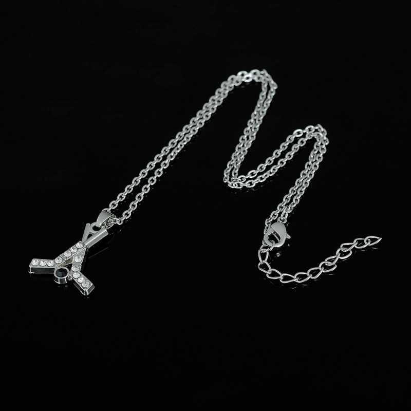 Колие с висулка от сплав, диамантено покритие, унисекс, кръстосан синджир, спортна серия, тегло 8 g