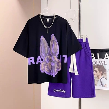 Комлект от две части за лято: горнище с къс ръкав и къси панталони, текстов принт, памучна тъкан, подплата от памучна смес